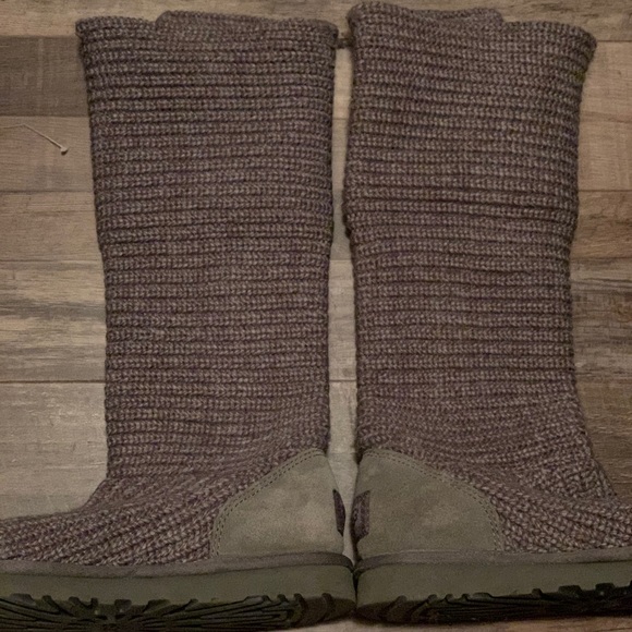 UGG® Classic Cardy Button Detailed Knit Boots - Picture 7 of 7